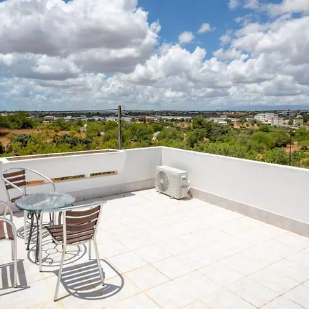 Сasa de vacaciones Le Petit Charme