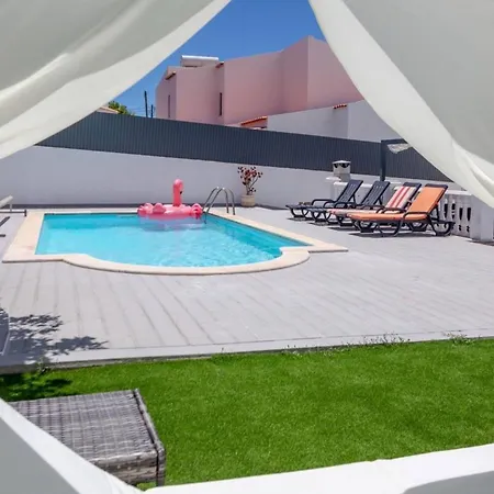 Le Petit Charme * 阿尔布费拉